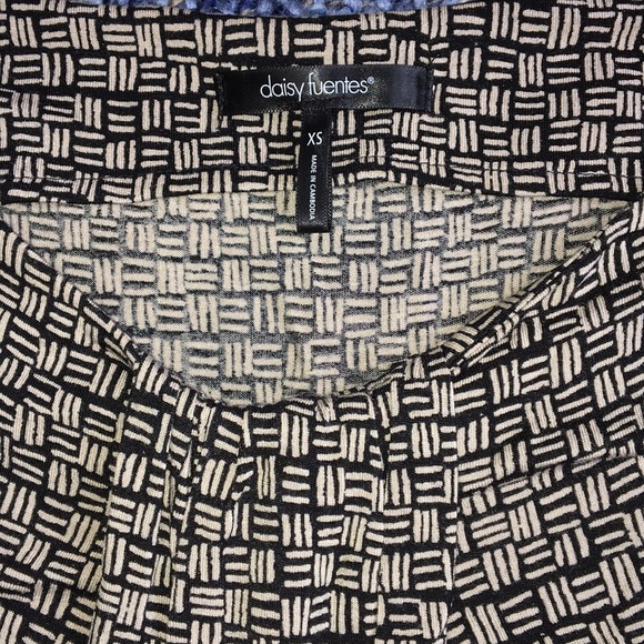 Pattern Tank Top - Picture 3 of 3